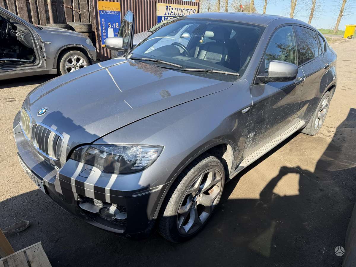 BMW X6
