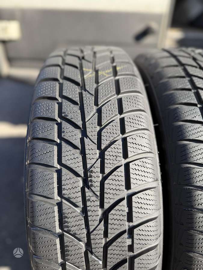 Hankook, всесезонные 205/70 R15