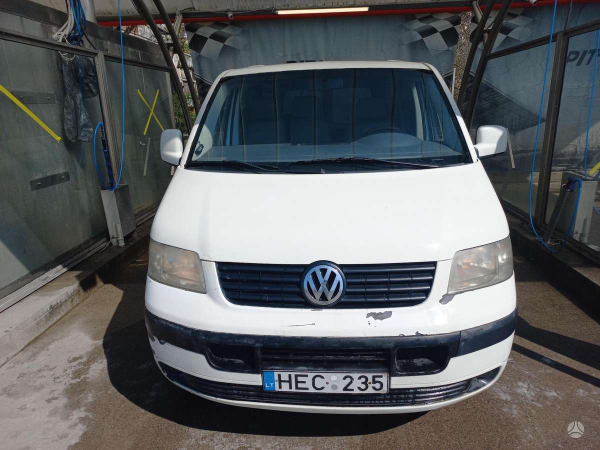 Volkswagen Transporter - 4