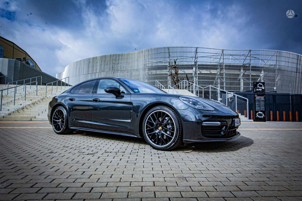 Porsche Panamera, 3.0 l., Хэтчбек