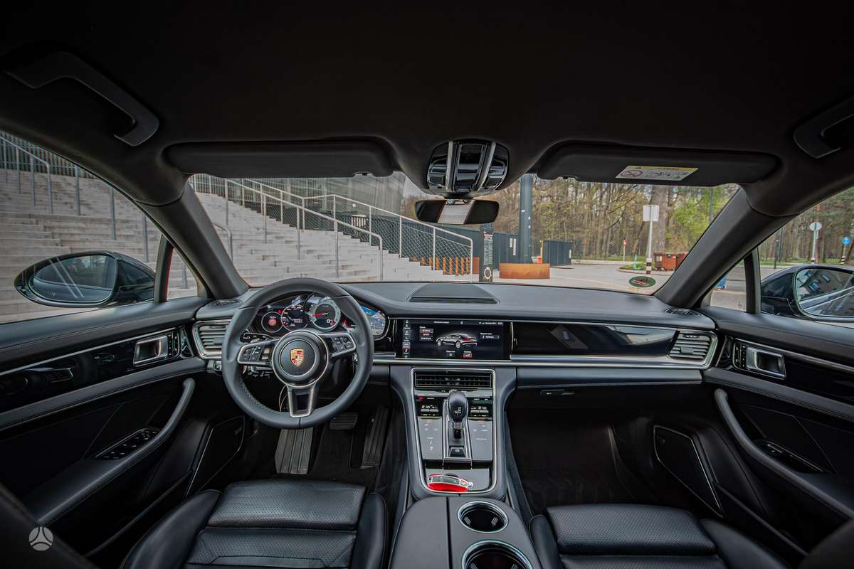 Porsche Panamera, 3.0 l., Хэтчбек
