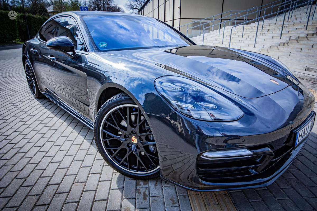 Porsche Panamera, 3.0 l., hatchback