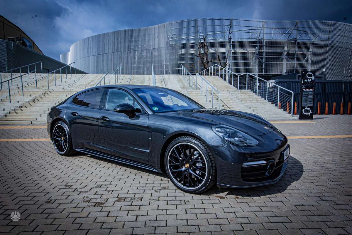 Porsche Panamera, 3.0 l., Хэтчбек