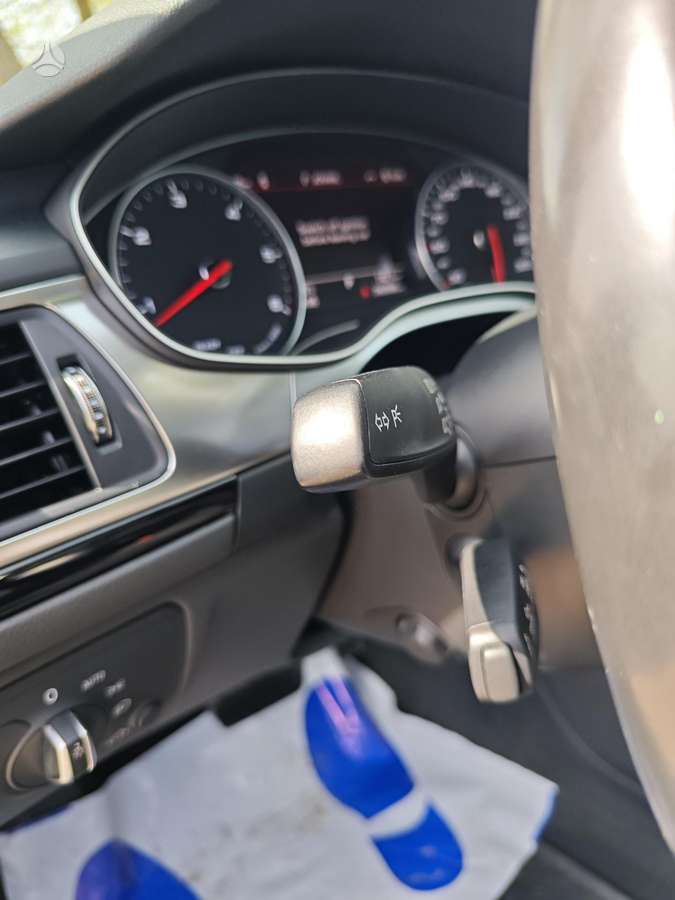 Audi A6, 3.0 l., Седан