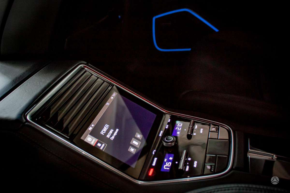 Porsche Panamera, 3.0 l., hatchback