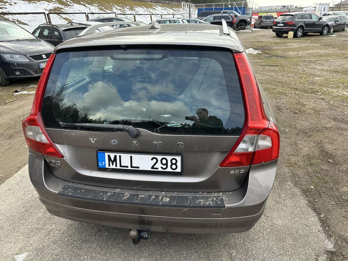 Volvo V70, 2.0 l., wagon