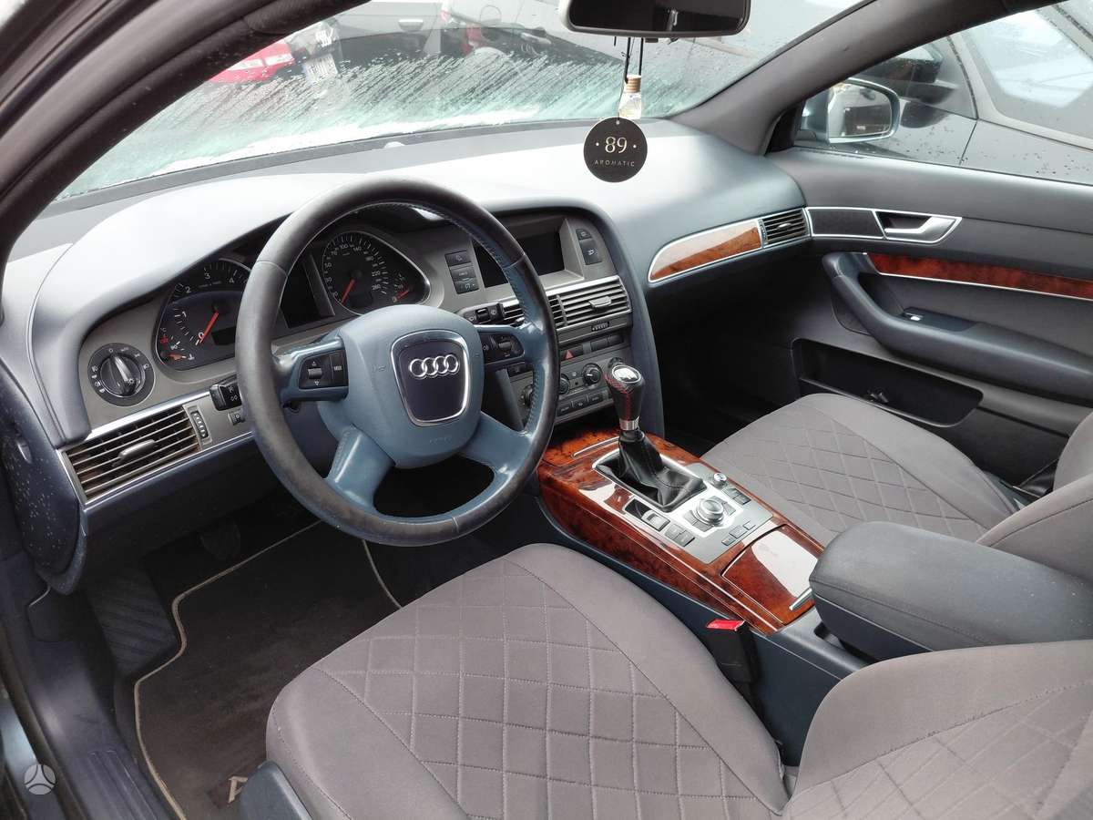 Audi A6, 2.7 l., Седан