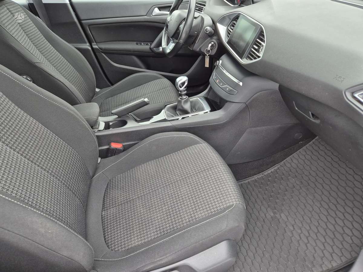Peugeot 308, 1.5 l., Универсал