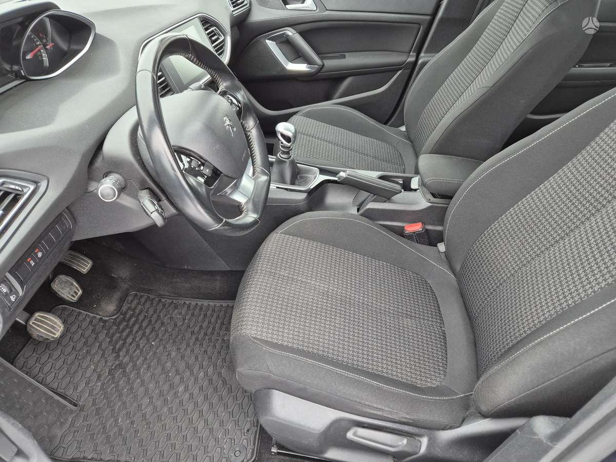 Peugeot 308, 1.5 l., Универсал