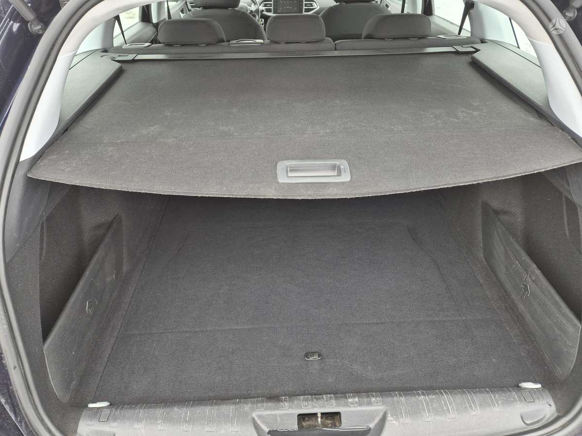 Peugeot 308, 1.5 l., Универсал