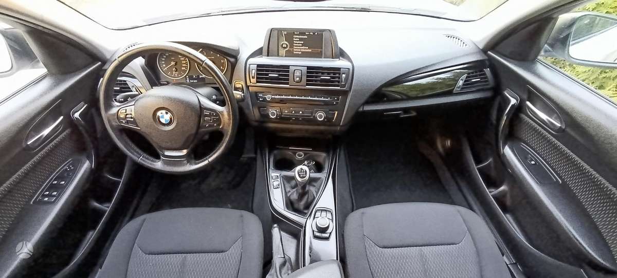 BMW 114, 1.6 l., Хэтчбек