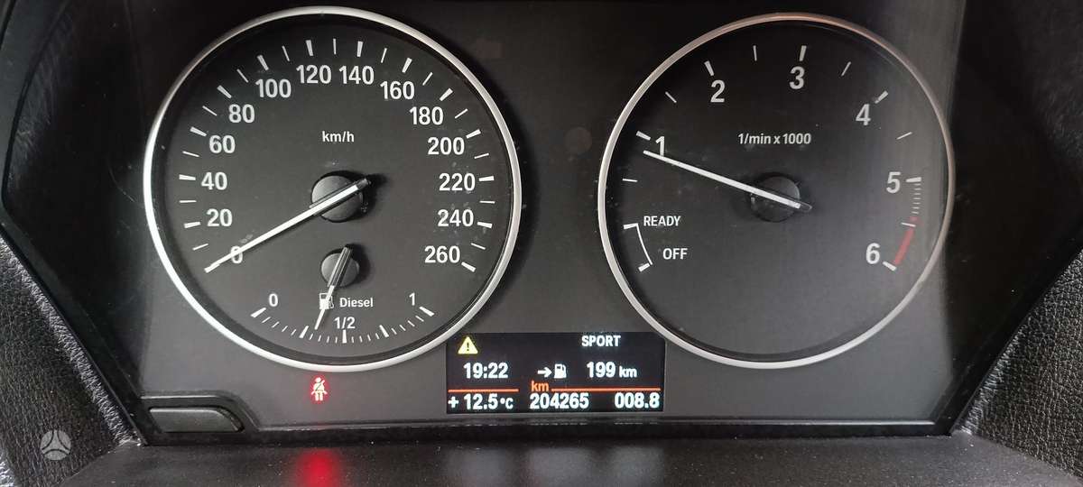 BMW 114, 1.6 l., Хэтчбек