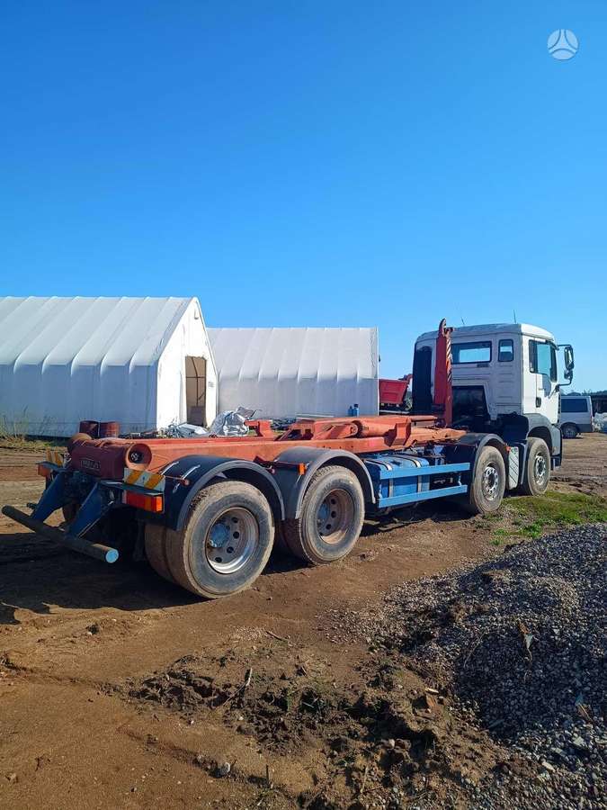 MAN TGA 32.360, hooklift trucks