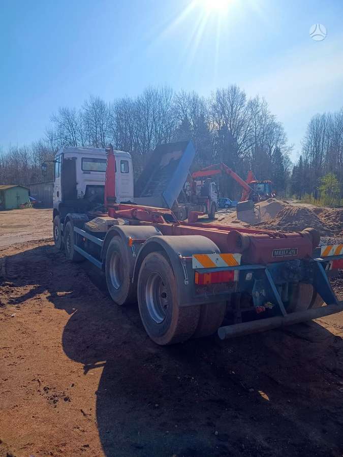 MAN TGA 32.360, hooklift trucks