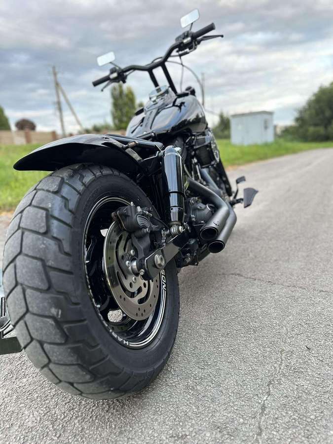 Harley-Davidson Fat Bob, čioperiai / kruizeriai / custom