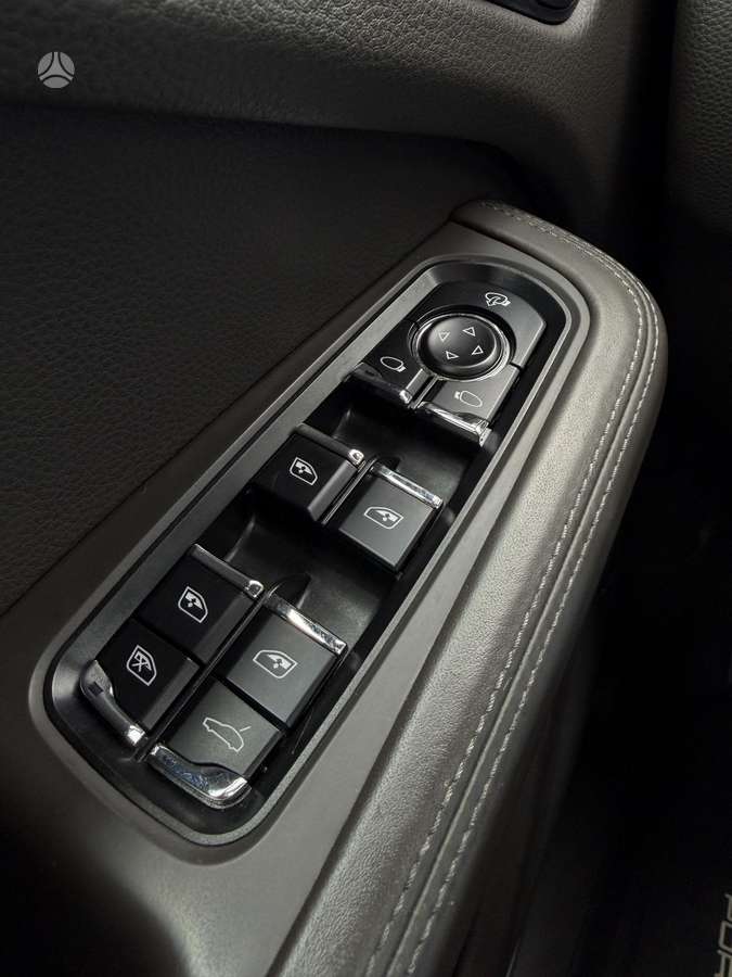 Porsche Macan, 3.0 l., Внедорожник / Кроссовер
