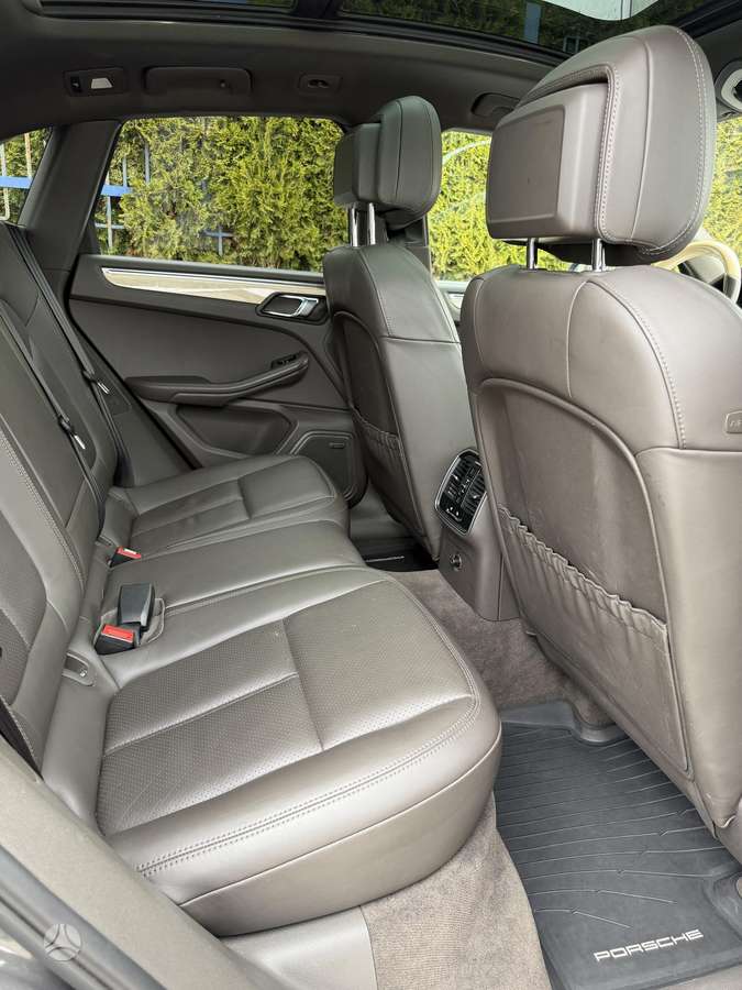 Porsche Macan, 3.0 l., Внедорожник / Кроссовер