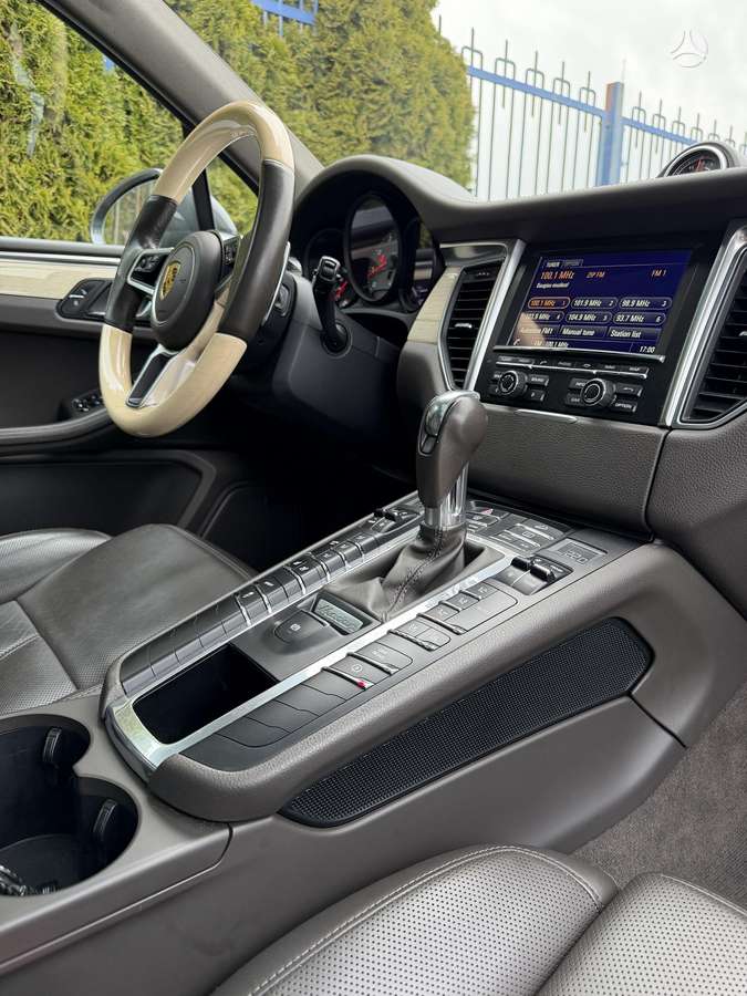 Porsche Macan, 3.0 l., Внедорожник / Кроссовер