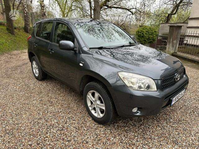 Toyota RAV4, 2006