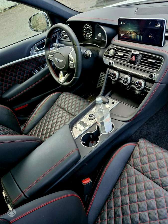 Genesis G70, 3.3 l., Седан