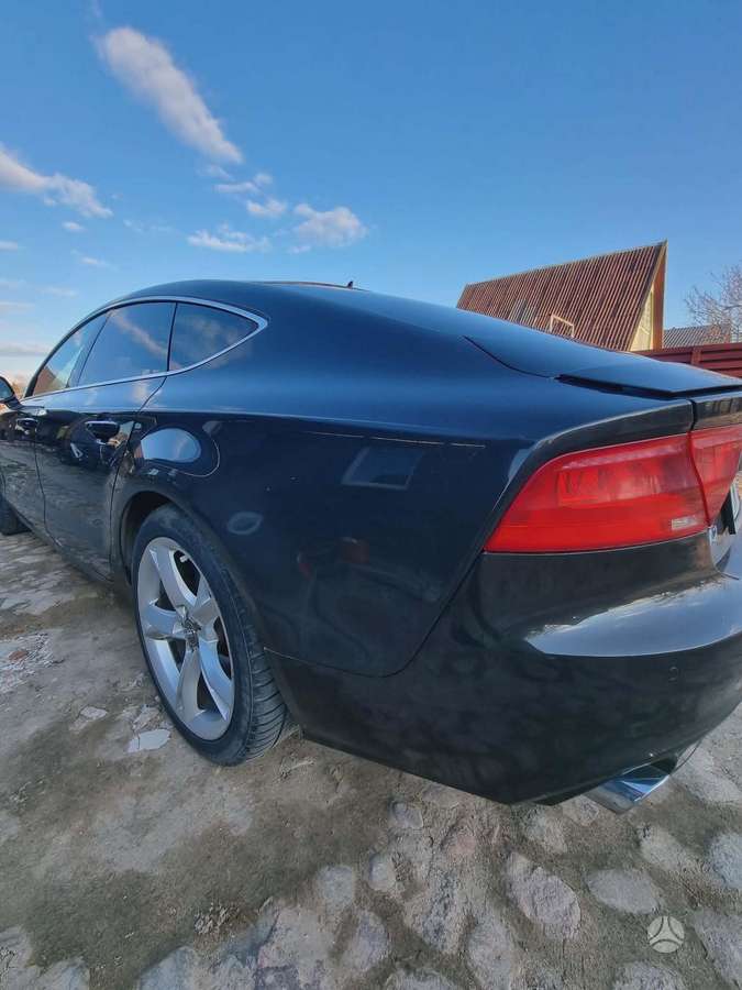 Audi A7, 3.0 l., Седан