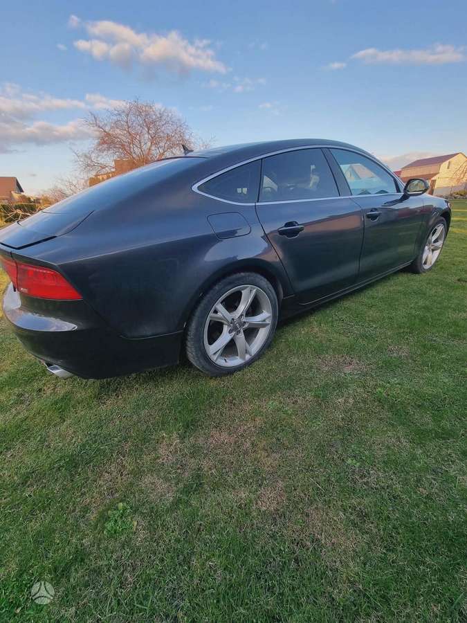 Audi A7, 3.0 l., Седан