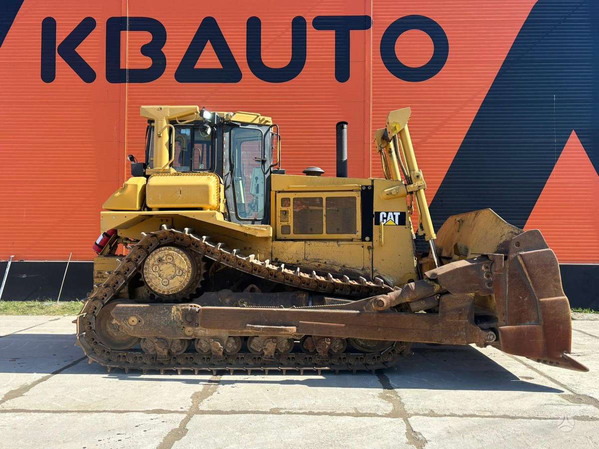 Caterpillar D 8 N, бульдозеры