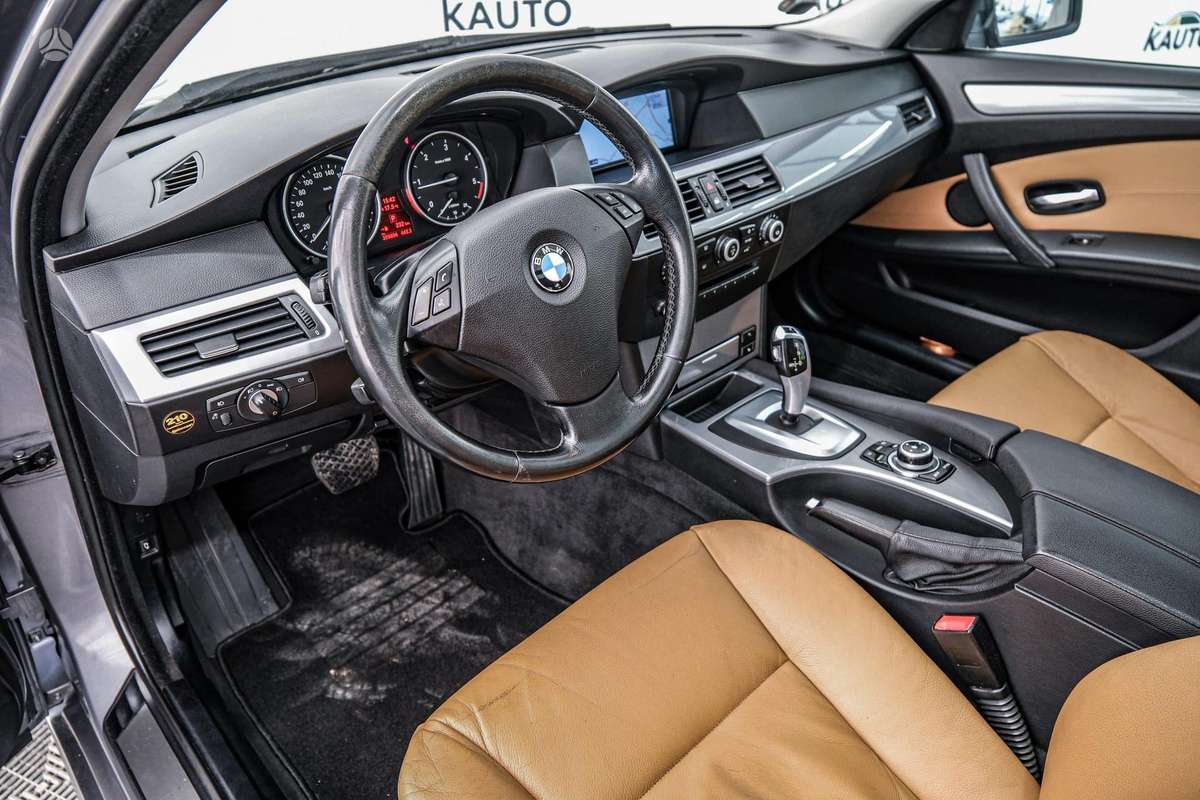BMW 520, 2.0 l., Универсал
