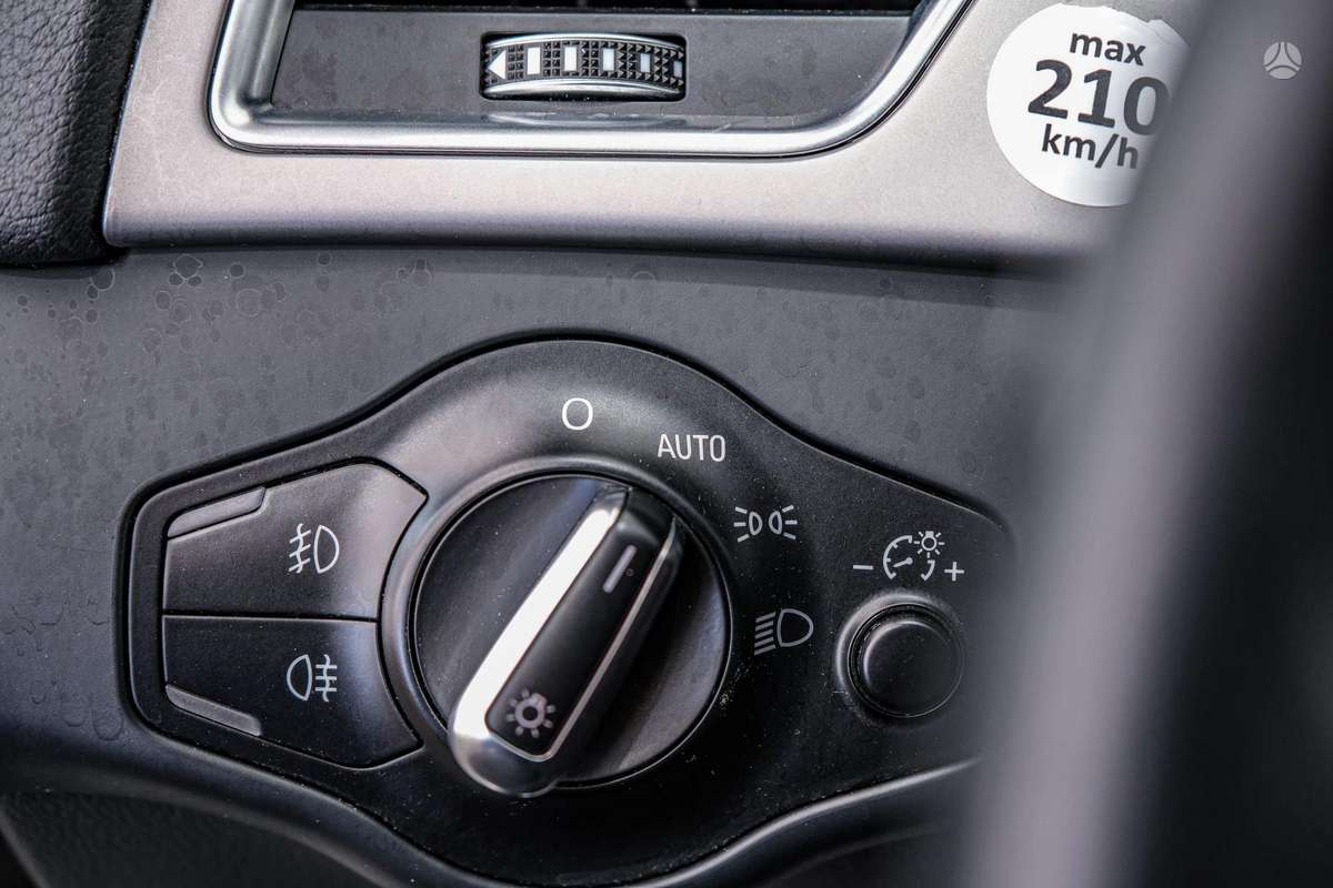 Audi A4, 2.0 l., Универсал