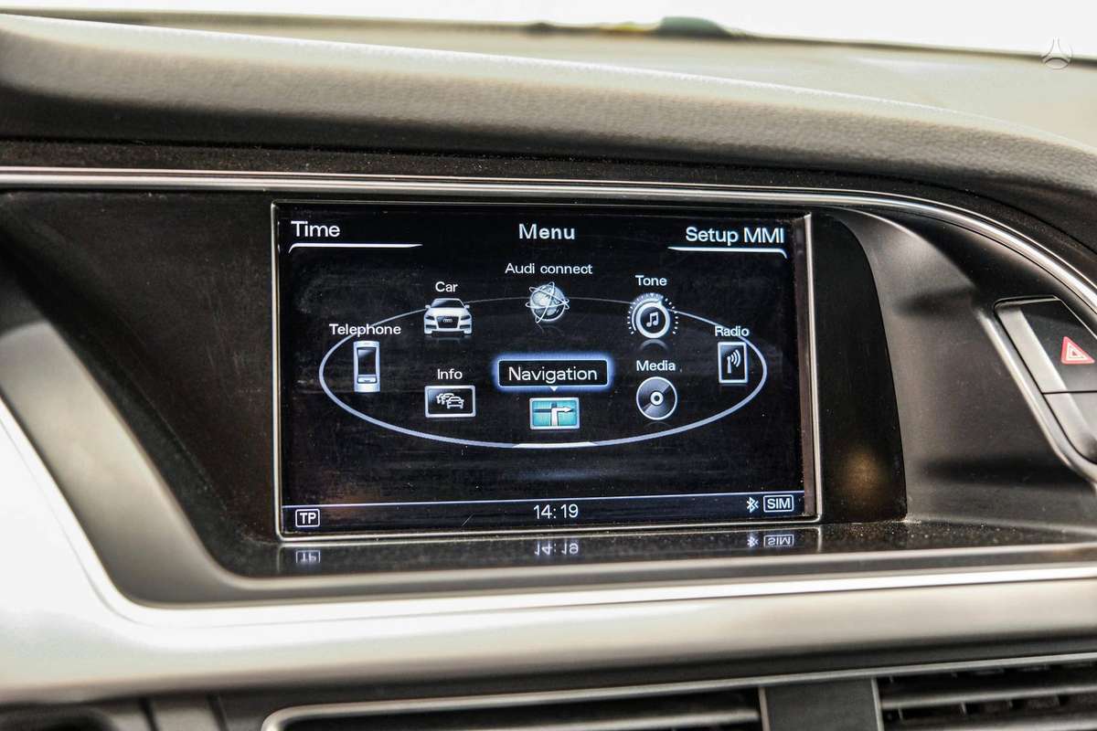 Audi A4, 2.0 l., Универсал