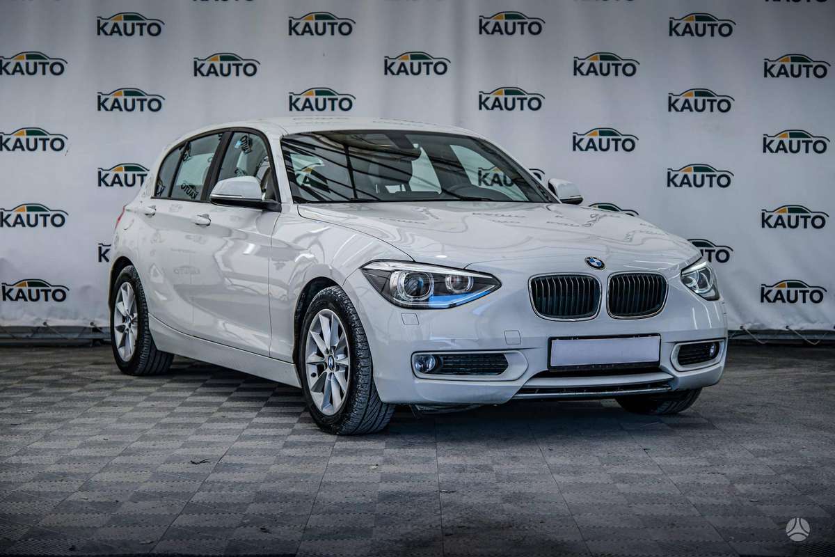 BMW 116, 1.6 l., hatchback