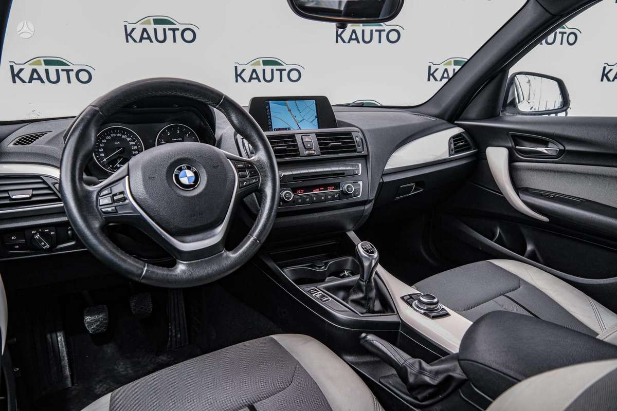 BMW 116, 1.6 l., hatchback