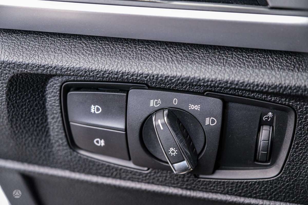 BMW 116, 1.6 l., Хэтчбек