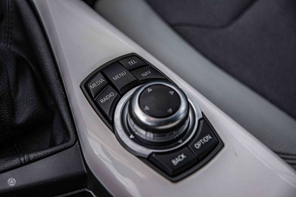 BMW 116, 1.6 l., Хэтчбек