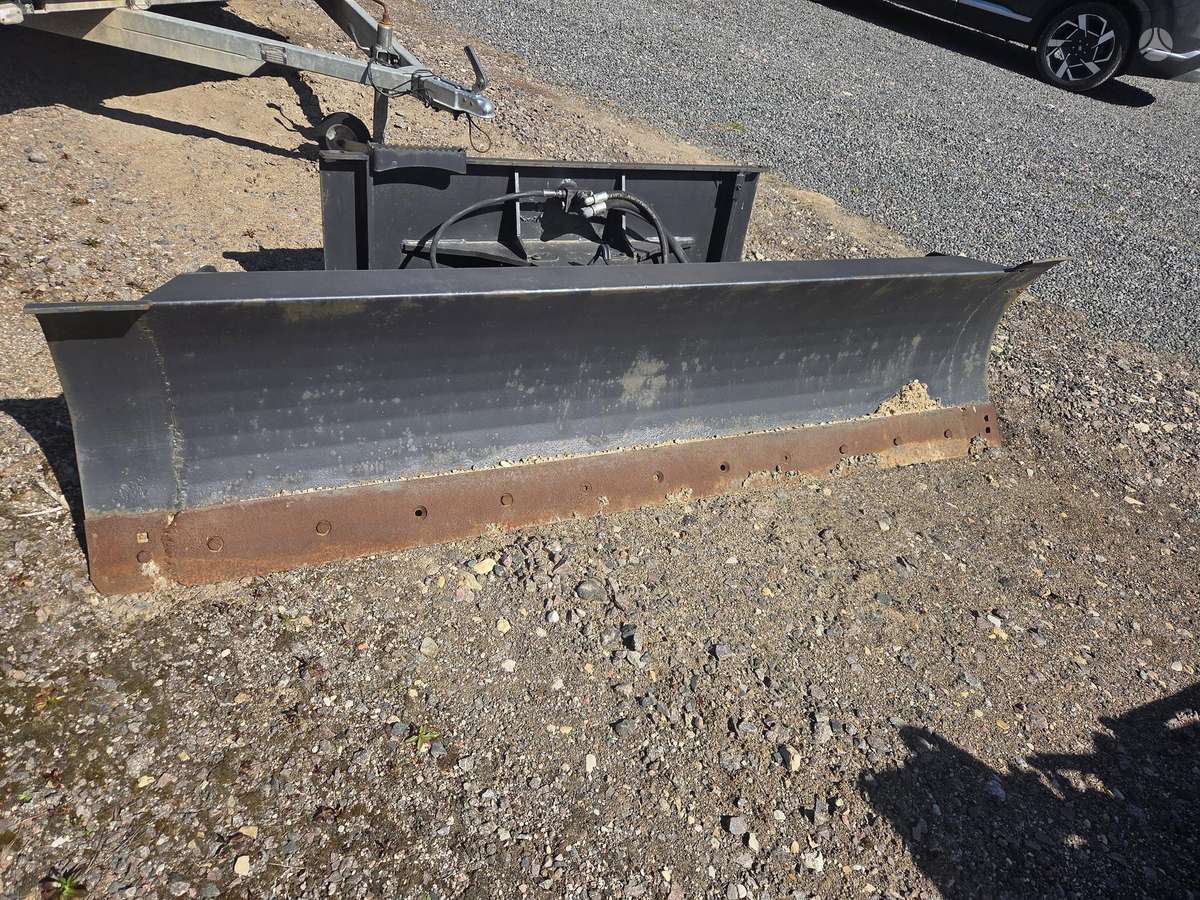 Bobcat 1800, other