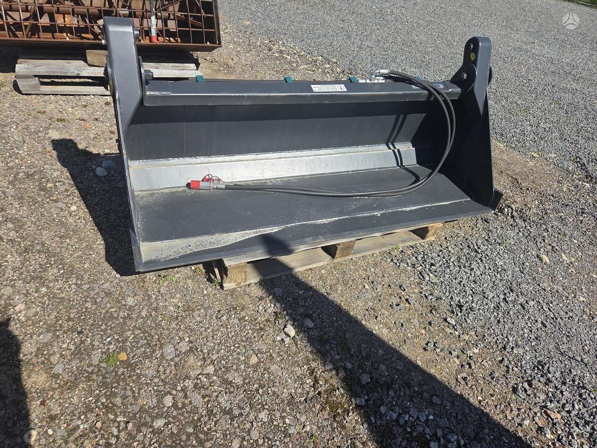 Bobcat 1800, cits
