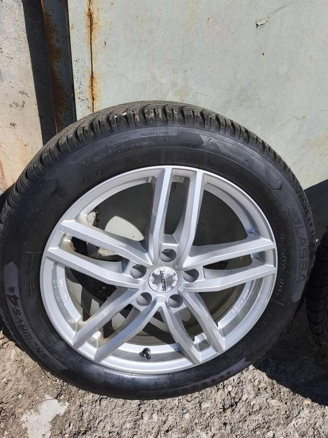 Seat Ateca dalimis