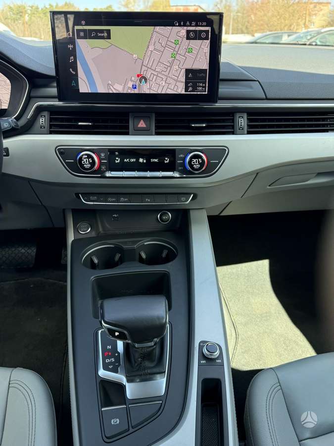 Audi A4, 2.0 l., Универсал