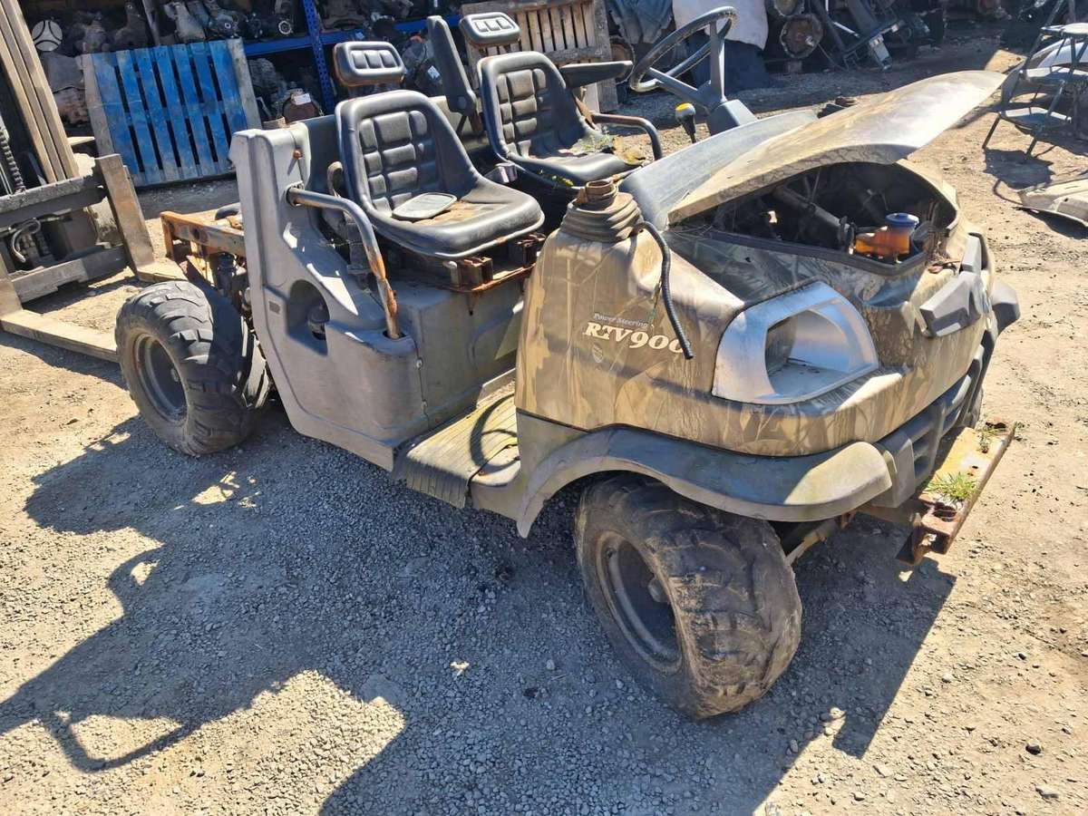 Kubota RTV900
