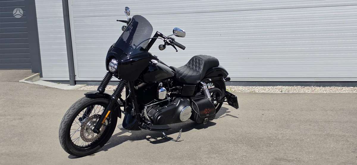 Harley-Davidson Dyna 1700cc, choppers / cruisers / custom