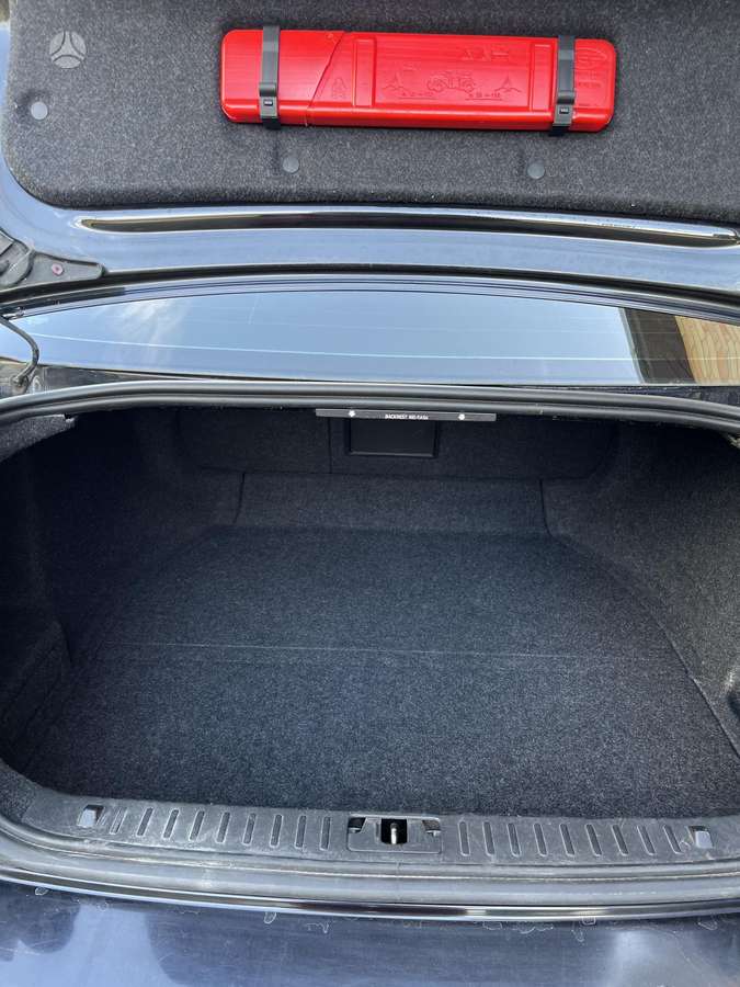 Volvo S80, 2.4 l., Седан