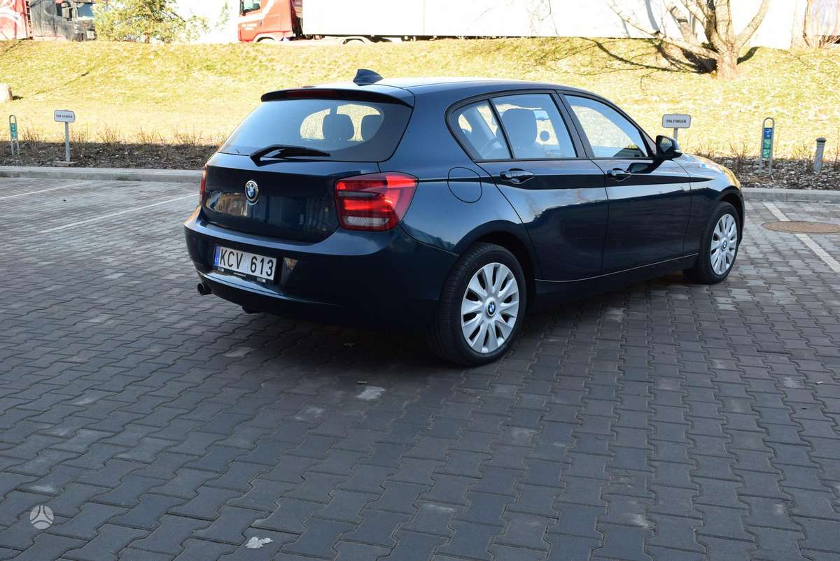 BMW 118, 2.0 l., hatchback
