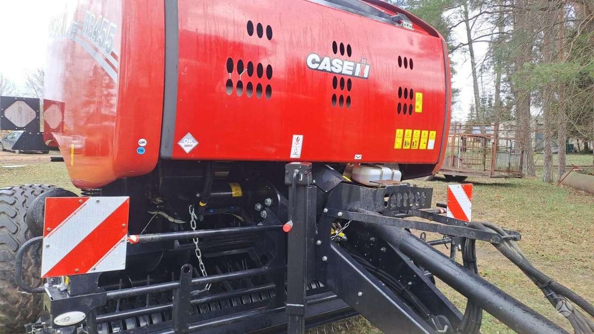 Case-IH RB455, presai