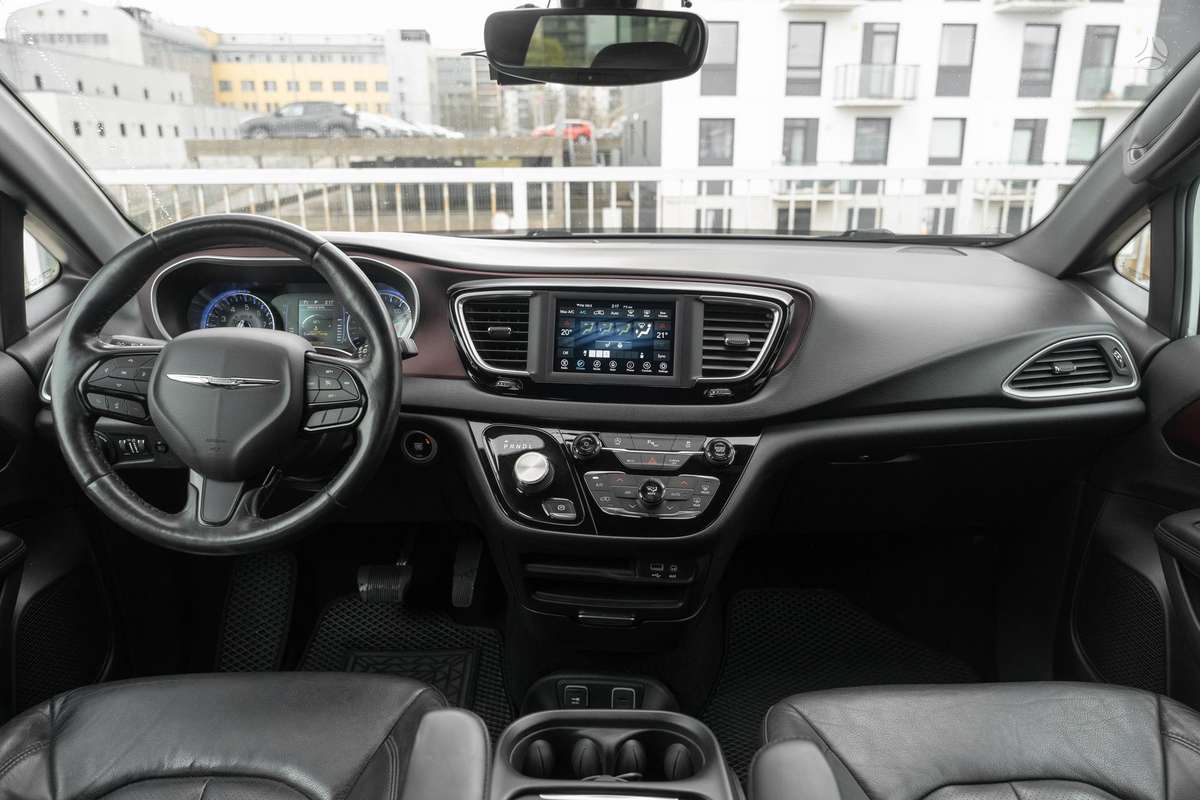 Chrysler Pacifica, 3.6 l., Минивэн