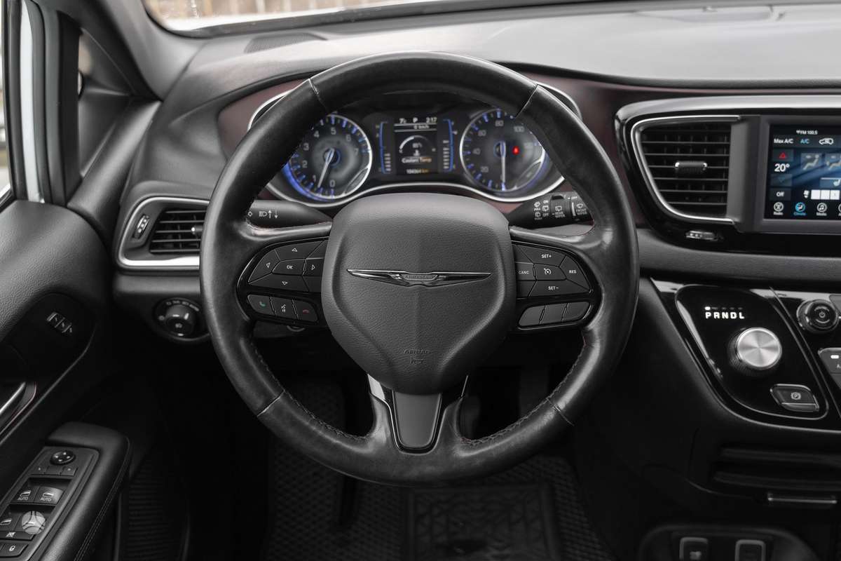 Chrysler Pacifica, 3.6 l., Минивэн