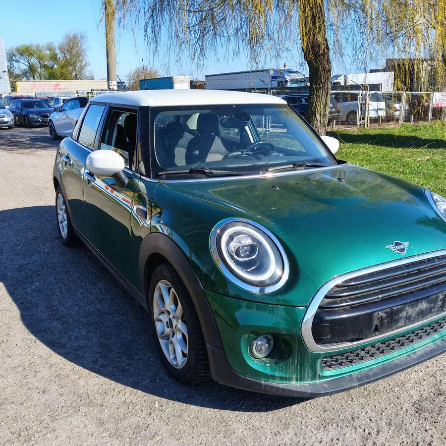 Mini Cooper, 1.5 l., Хэтчбек