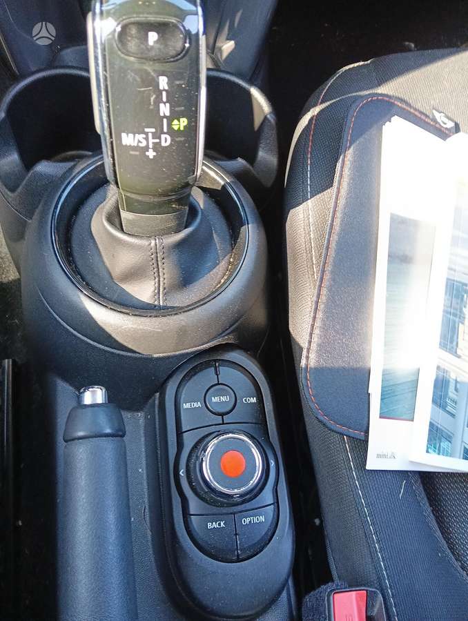 Mini Cooper, 1.5 l., Хэтчбек