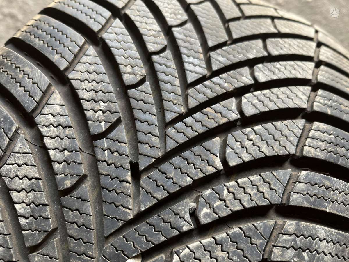 Semperit SPEED-GRIP 5, зимние 245/40 R18