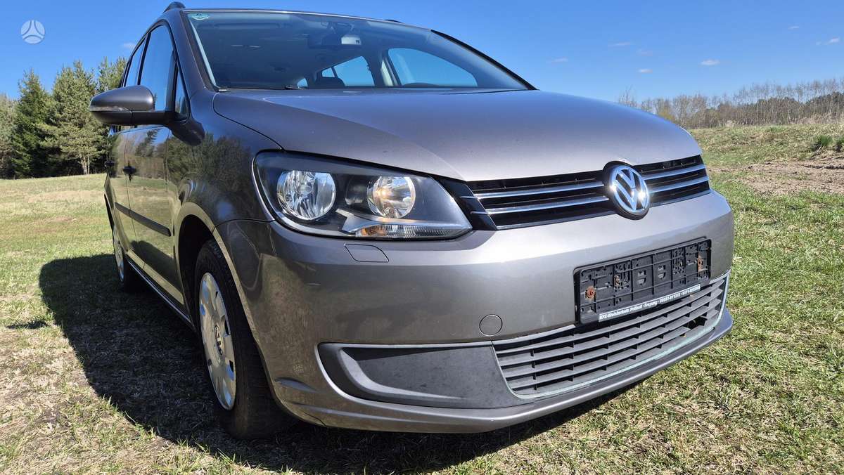 Volkswagen Touran, 2011