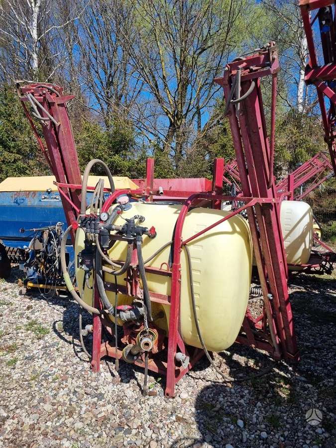 Hardi LXY 850, purkštuvai